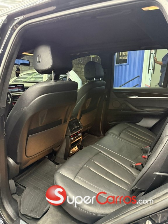 2017 BMW X 5 40i M Sport PRO — foto 10 / 12