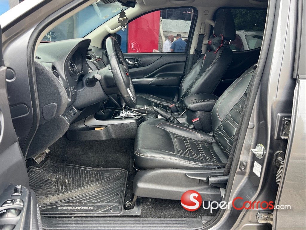 2023 Nissan Frontier Pro-4X — foto 6 / 11