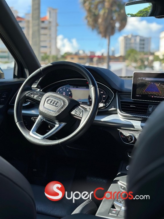 2020 Audi Q5 Quattro Premium Plus — foto 9 / 11