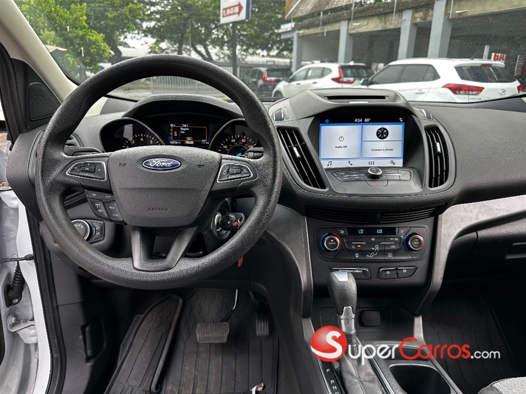 2017 Ford Escape SE — foto 8 / 9