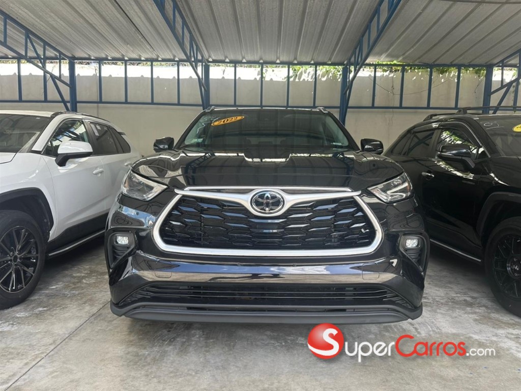 2022 Toyota Highlander LE — foto 9 / 9
