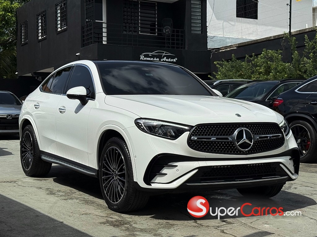 2025 Mercedes-Benz Clase GLC 200 Coupe — foto 3 / 12
