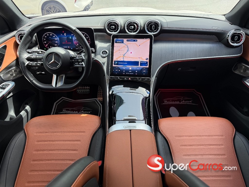 2025 Mercedes-Benz Clase GLC 200 Coupe — foto 7 / 12