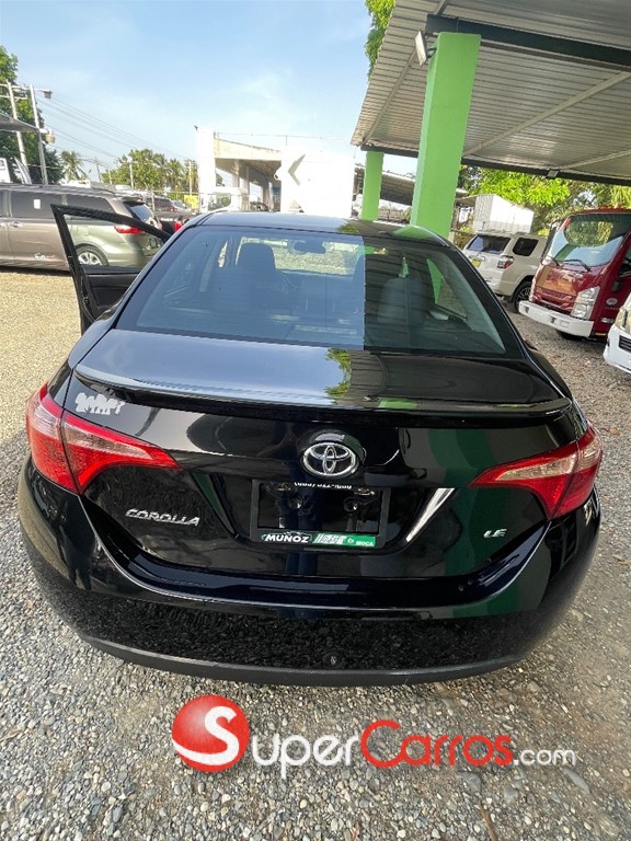 2019 Toyota Corolla — foto 8 / 9