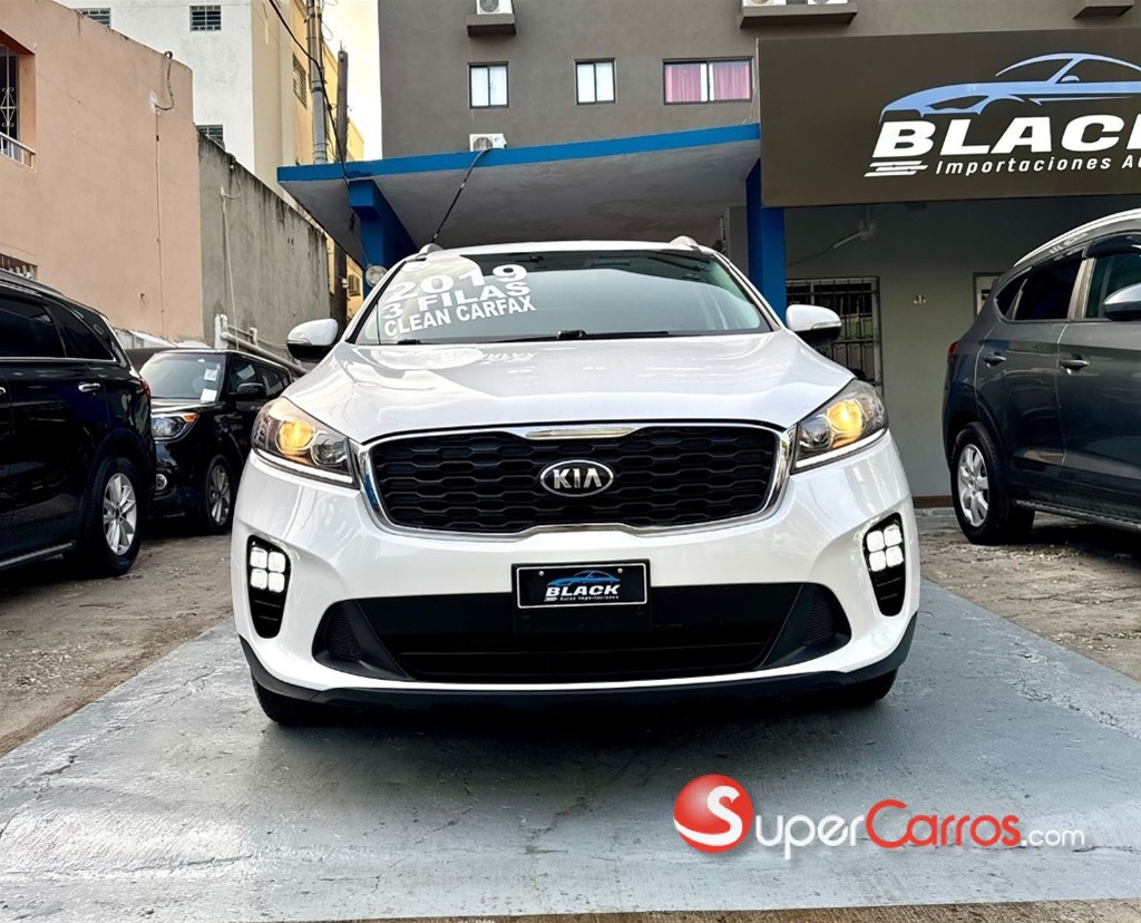 2019 Kia Sorento — foto 2 / 12