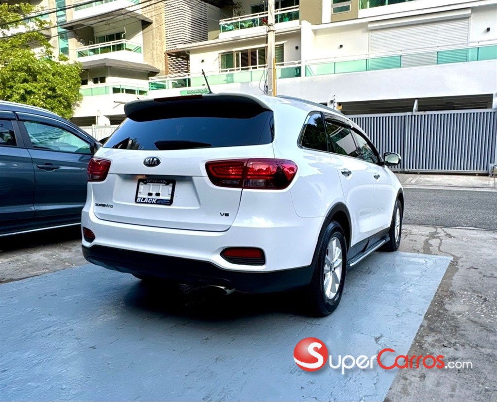 2019 Kia Sorento — foto 5 / 12