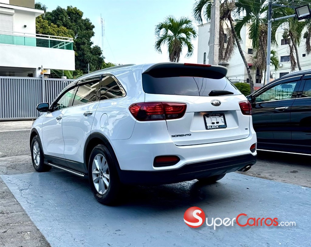 2019 Kia Sorento — foto 12 / 12