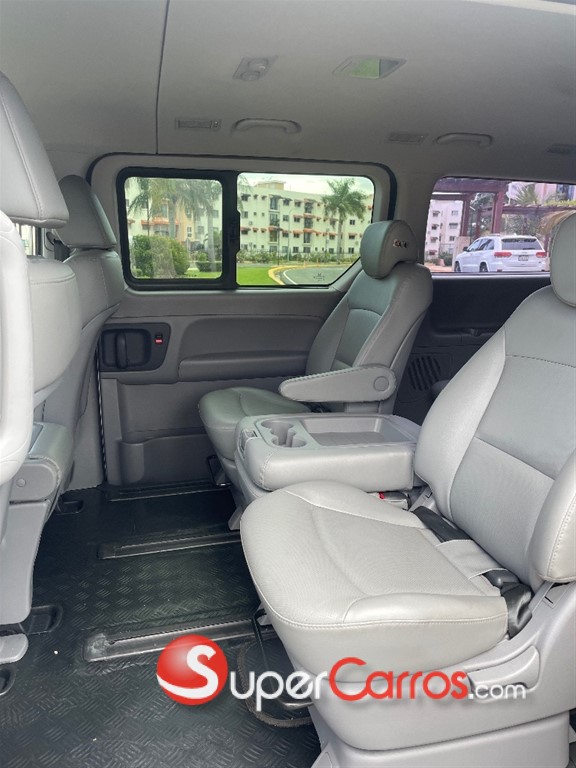 2021 Hyundai Starex — foto 5 / 9