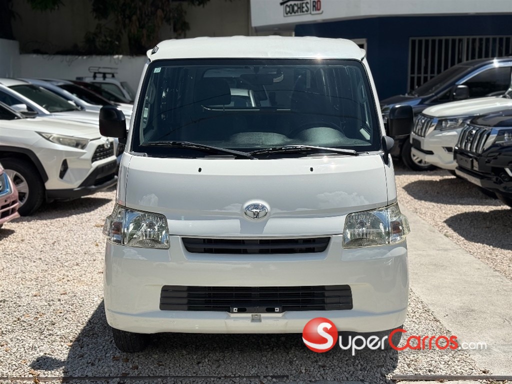 2019 Toyota Town-Ace — foto 2 / 10