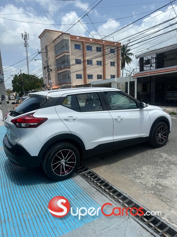 2020 Nissan Kicks SV — foto 6 / 11