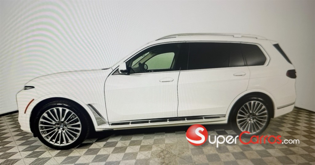 2024 BMW X 7 XDRIVE 40i — foto 8 / 12