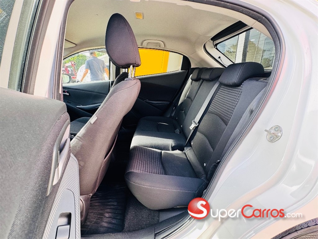 2020 Mazda Demio Sport — foto 8 / 12