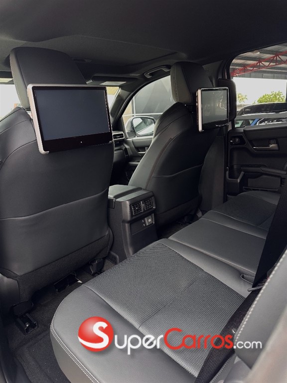 2025 Toyota 4 Runner Limited — foto 5 / 12