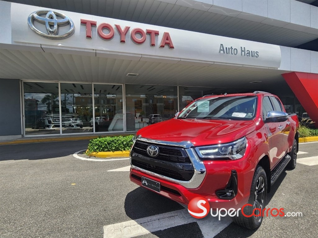 2025 Toyota Hilux Limited TSS