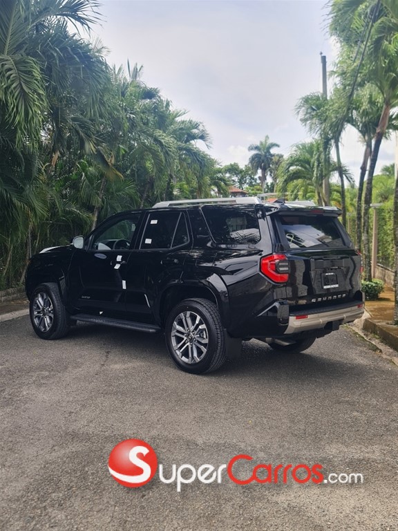 2026 Toyota 4 Runner Limited — foto 3 / 8