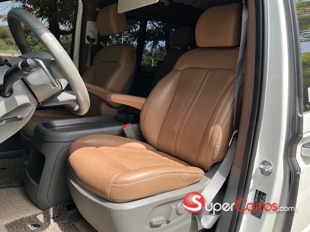 2022 Hyundai Staria — foto 5 / 11