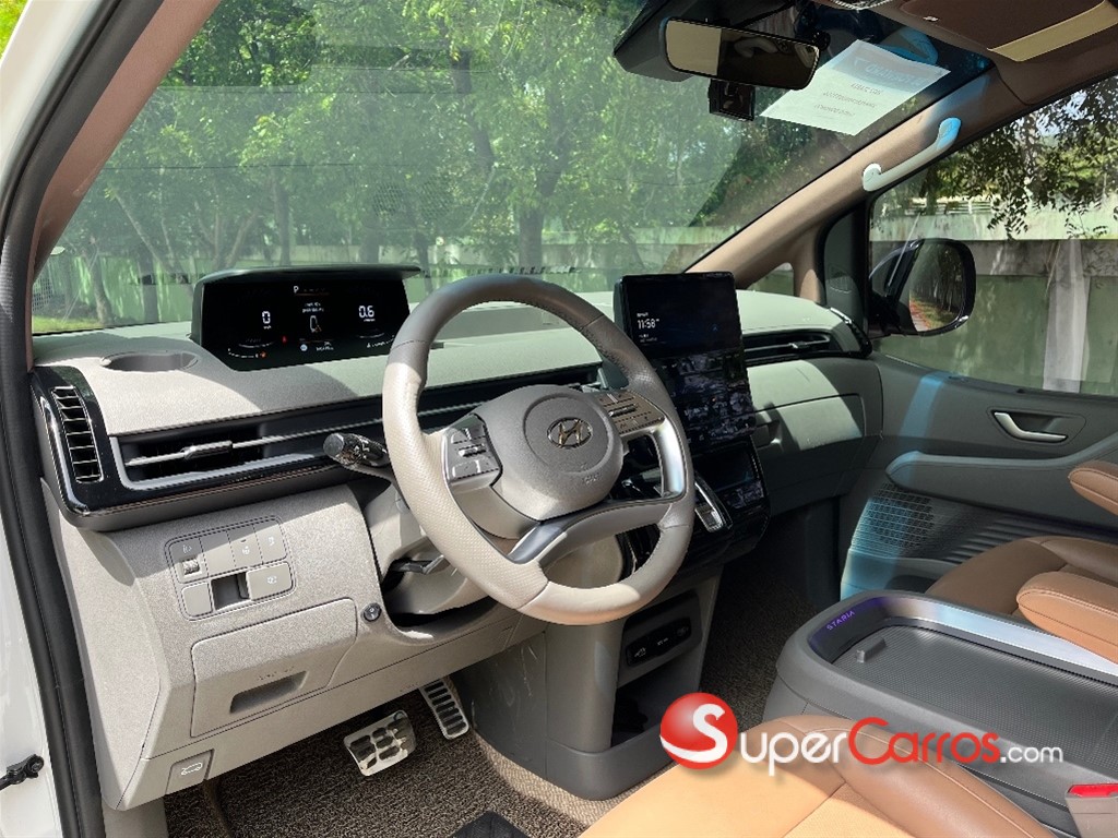 2022 Hyundai Staria — foto 9 / 11