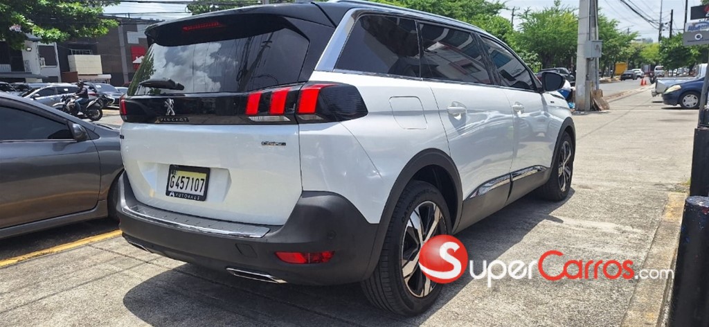 2019 Peugeot 5008 GT Line — foto 4 / 10