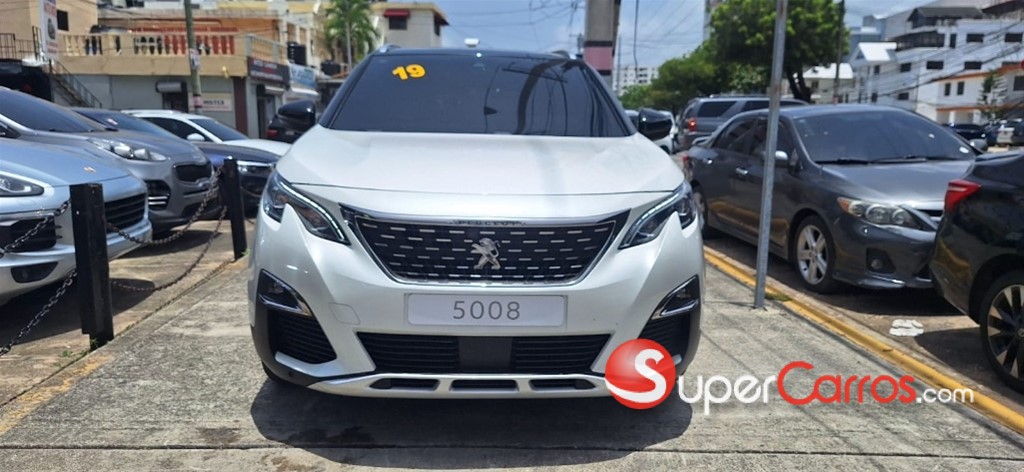 2019 Peugeot 5008 GT Line — foto 6 / 10