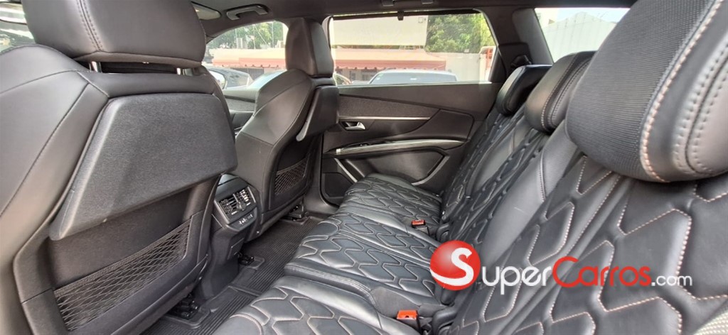 2019 Peugeot 5008 GT Line — foto 7 / 10