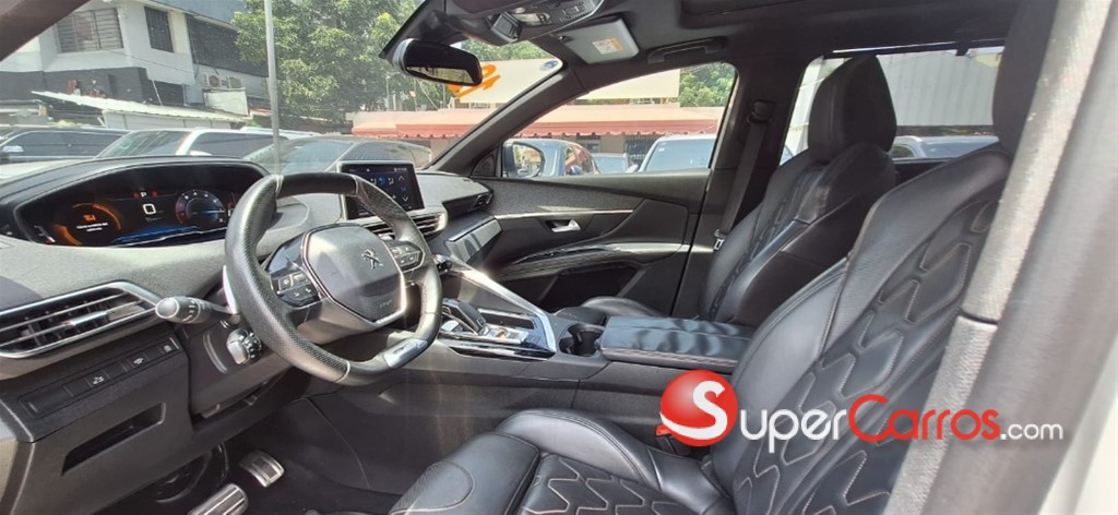 2019 Peugeot 5008 GT Line — foto 9 / 10
