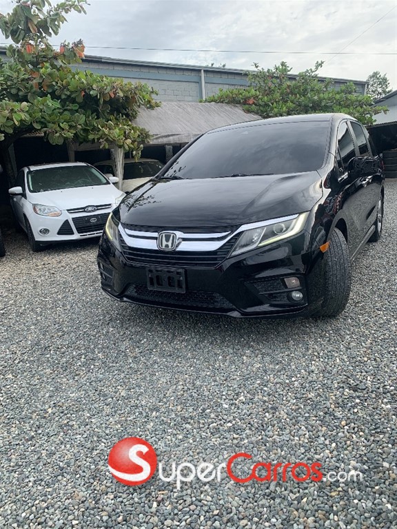 2018 Honda Odyssey EXL — foto 2 / 12