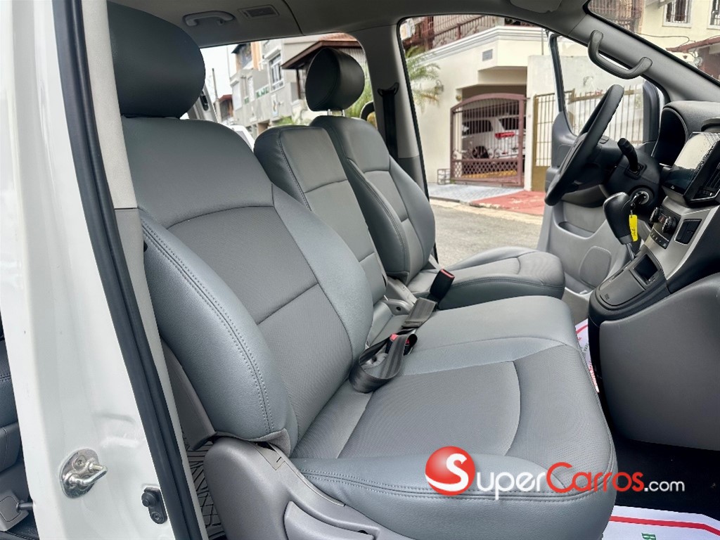2020 Hyundai H 1 — foto 8 / 12