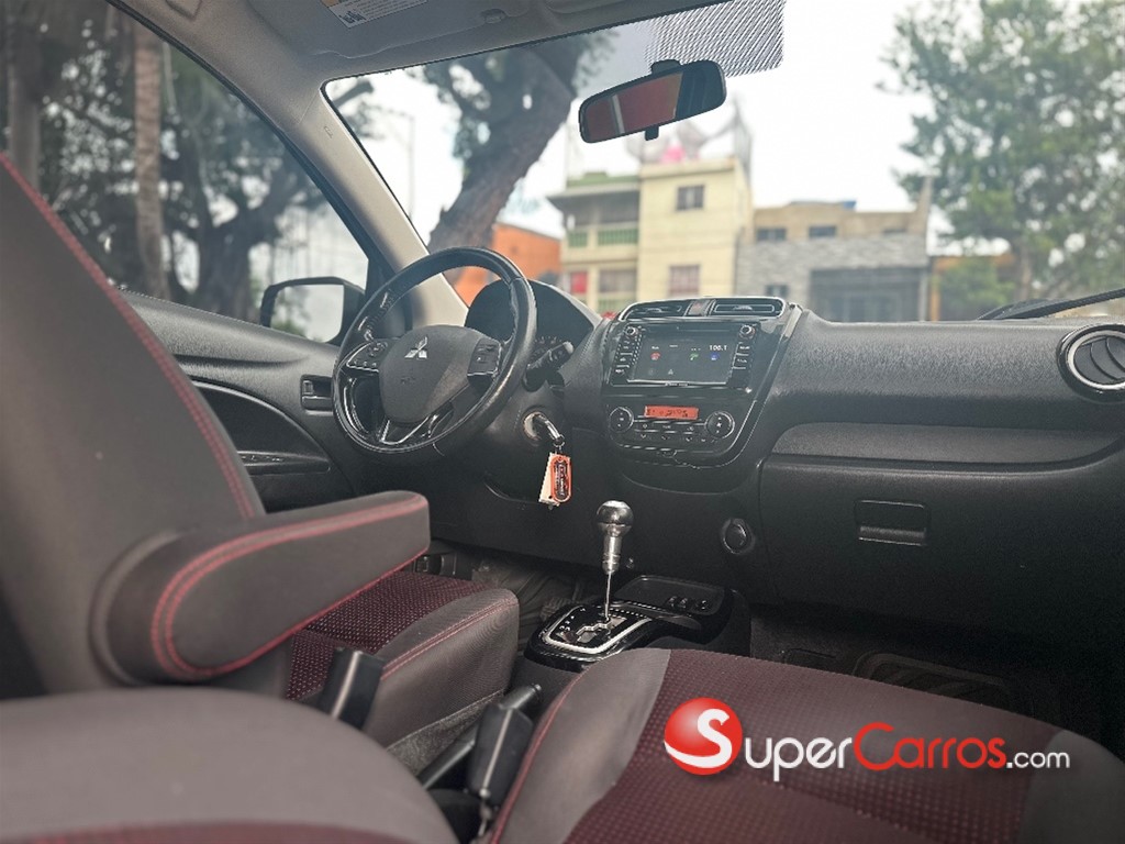 2020 Mitsubishi Motors Mirage G4 — foto 6 / 8