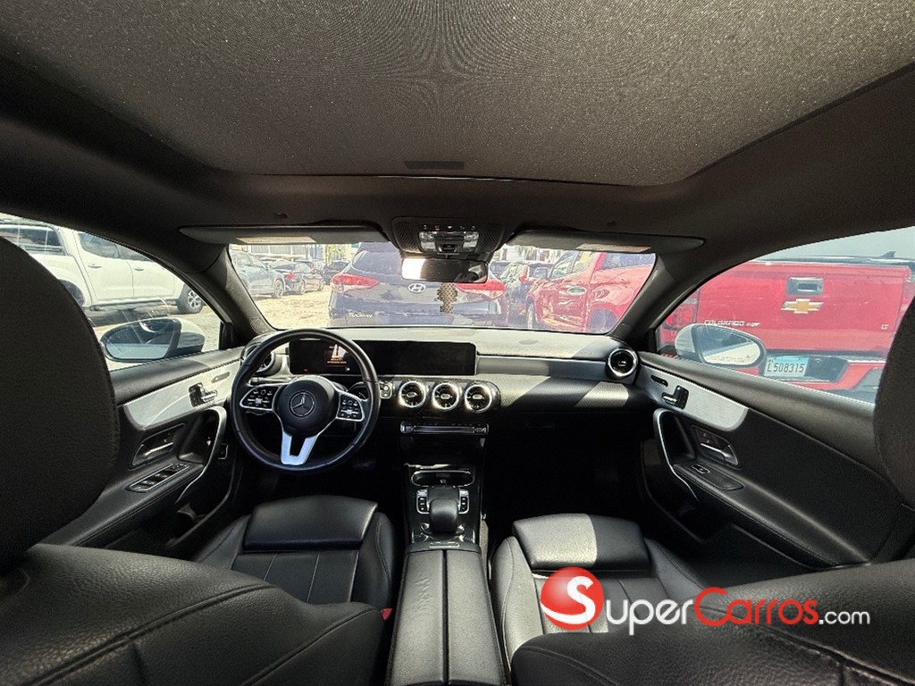 2020 Mercedes-Benz Clase A 220 4Matic — foto 2 / 6
