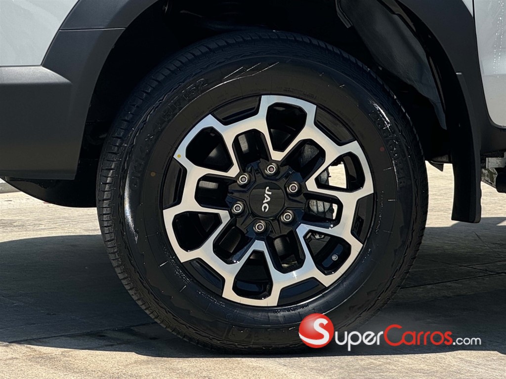 2027 Jac T9 — foto 7 / 7