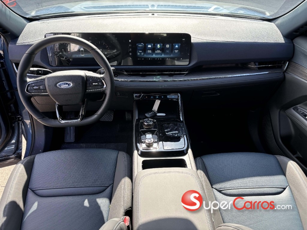 2025 Ford Territory Titanium — foto 6 / 8