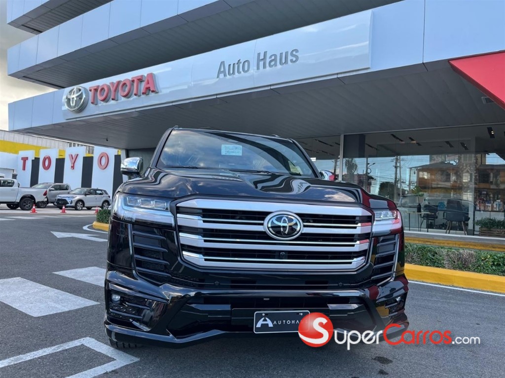 2026 Toyota Land Cruiser 300 VX-R