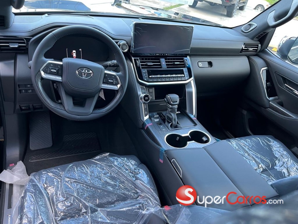 2026 Toyota Land Cruiser 300 VX-R — foto 10 / 12