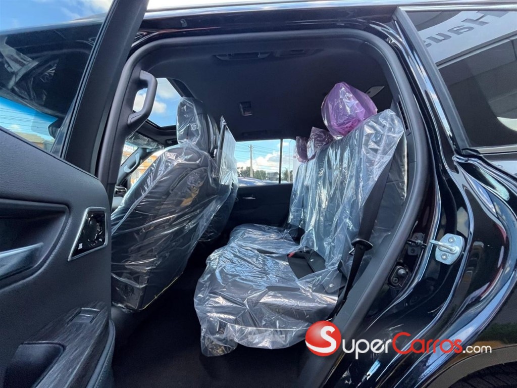 2026 Toyota Land Cruiser 300 VX-R — foto 12 / 12