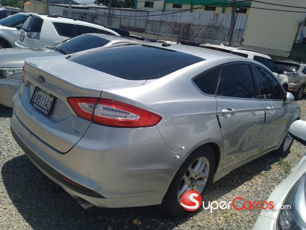 2014 Ford Fusion — foto 6 / 10