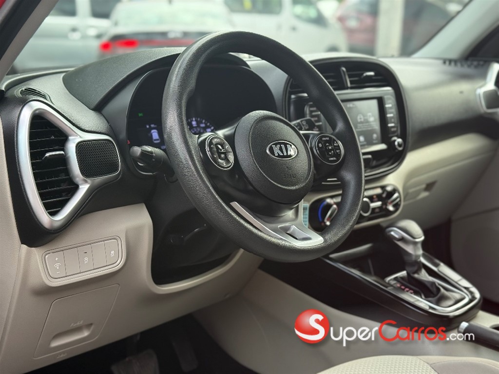 2020 Kia Soul LX — foto 6 / 10