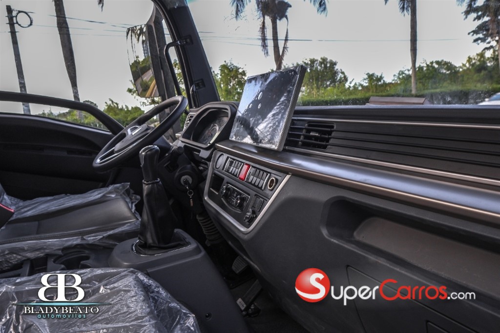 2025 Sinotruk Howo — foto 5 / 9