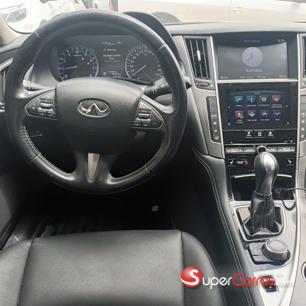 2017 Infiniti Q-50 — foto 8 / 12