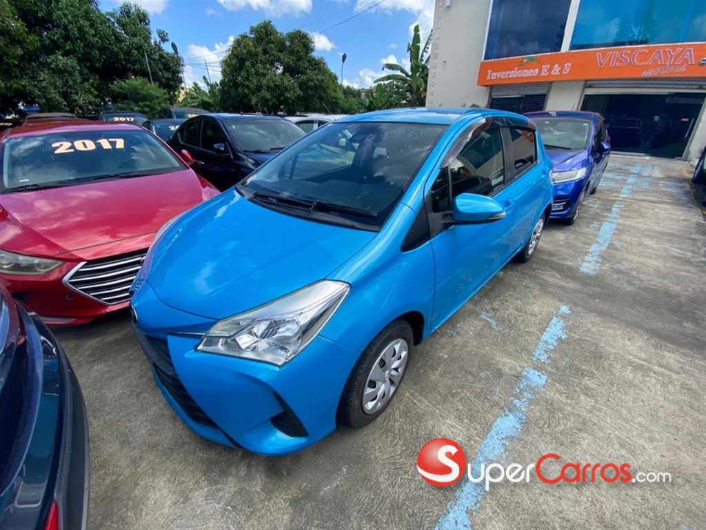 2020 Toyota VITZ — foto 3 / 4