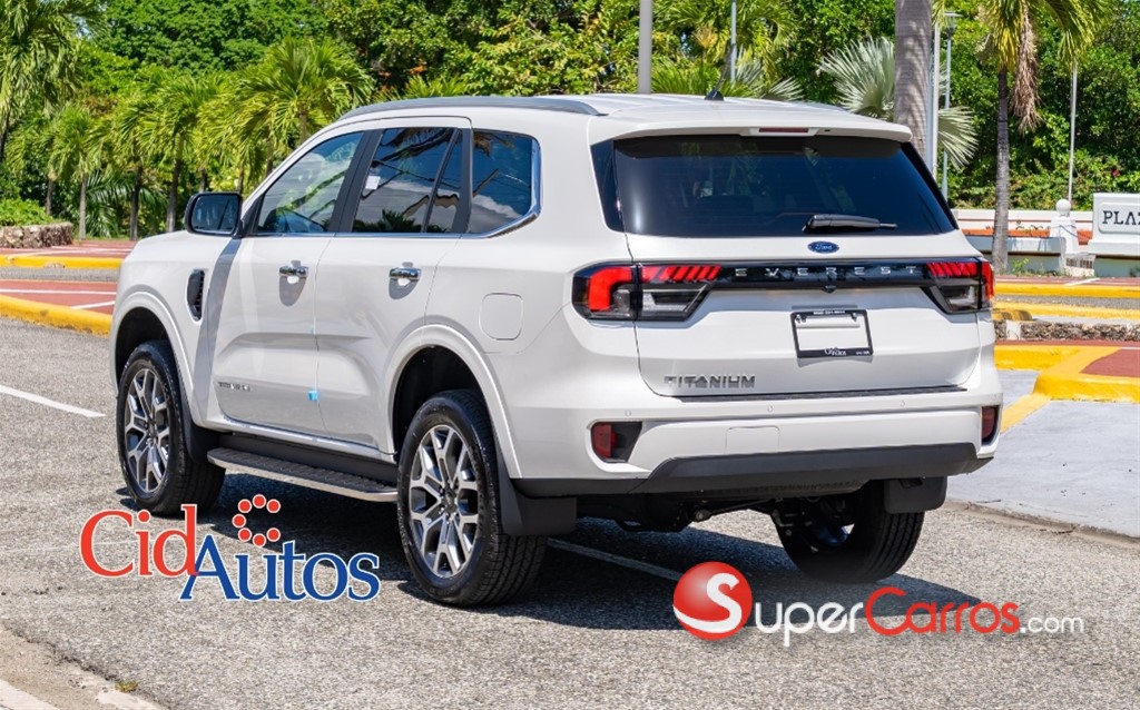 2025 Ford Everest — foto 4 / 12