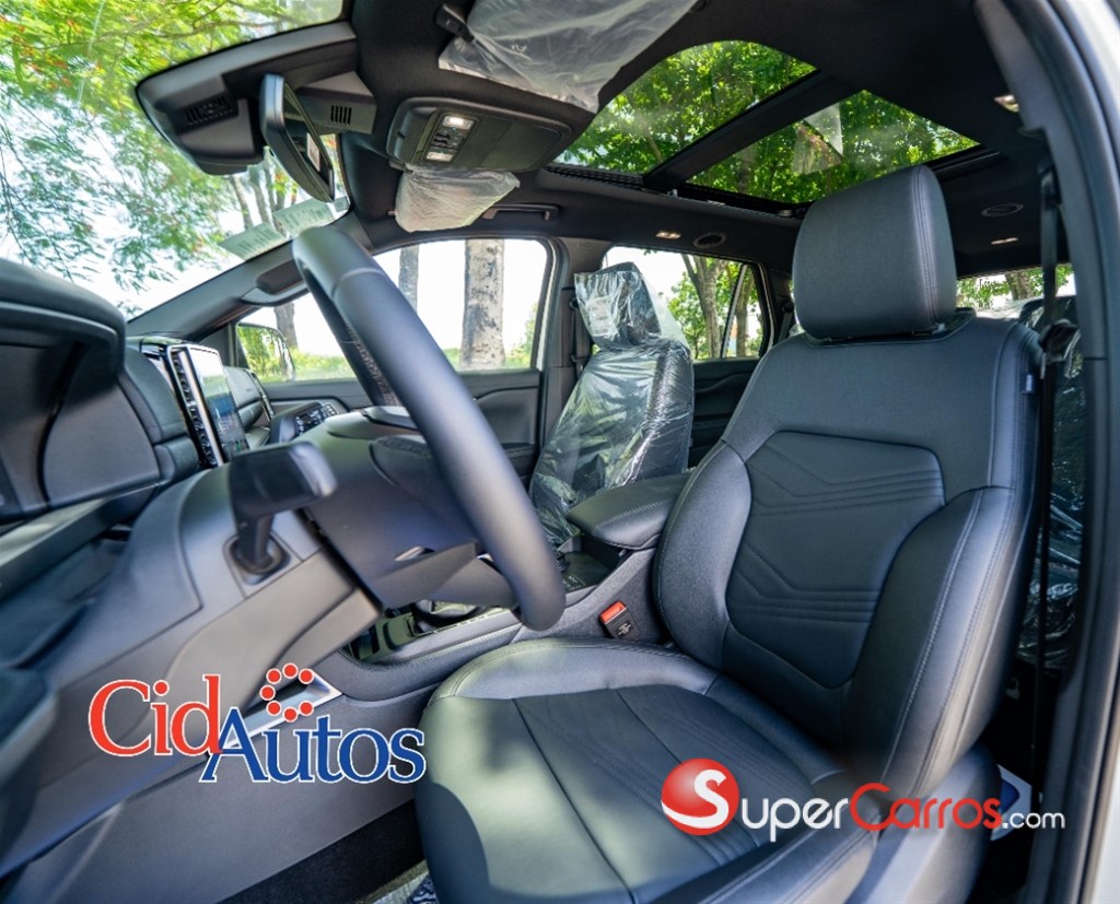 2025 Ford Everest — foto 12 / 12