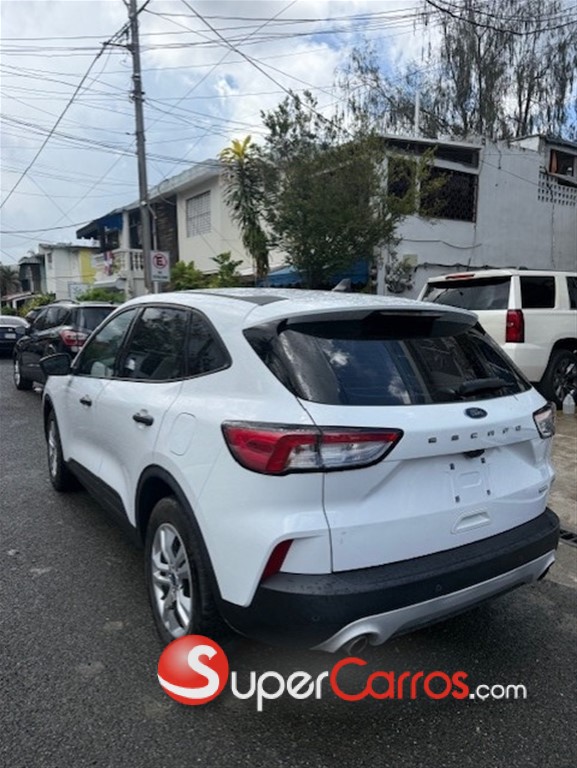 2020 Ford Escape S — foto 5 / 12