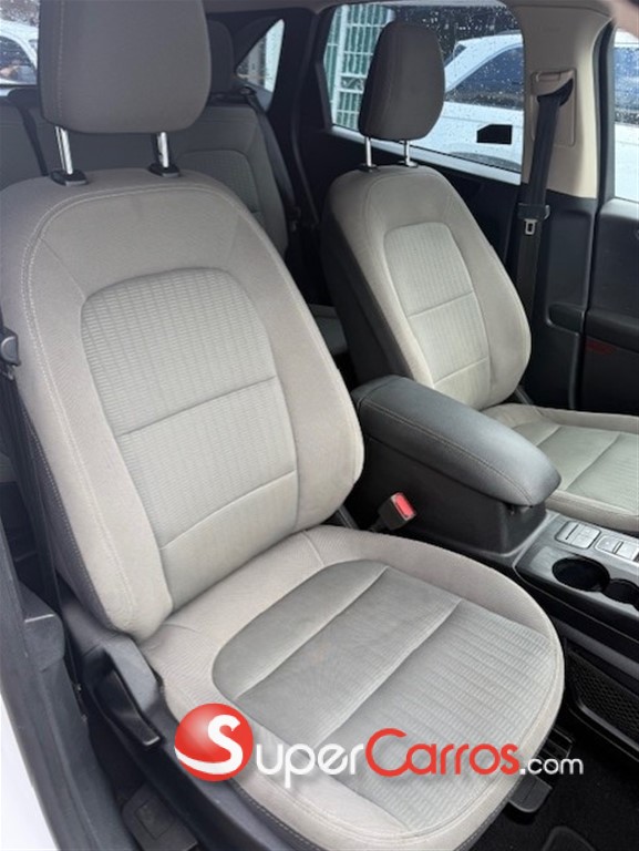 2020 Ford Escape S — foto 10 / 12