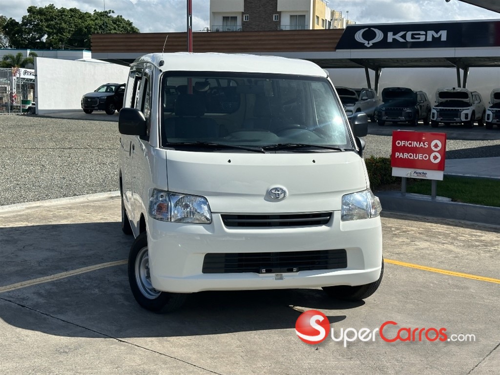 2020 Toyota Town-Ace