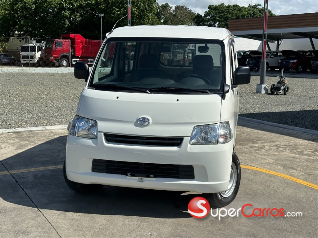 2020 Toyota Town-Ace — foto 2 / 11