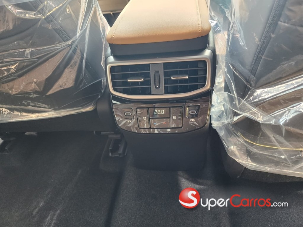 2025 Lexus RX 350 — foto 5 / 9