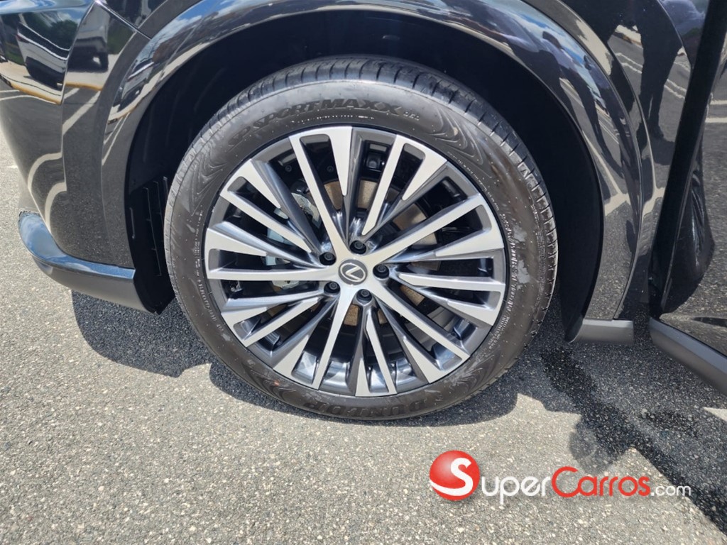 2025 Lexus RX 350 — foto 7 / 9