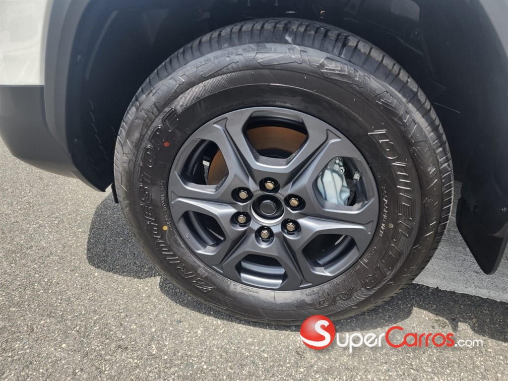 2025 Toyota Land Cruiser GR SPORT — foto 5 / 8