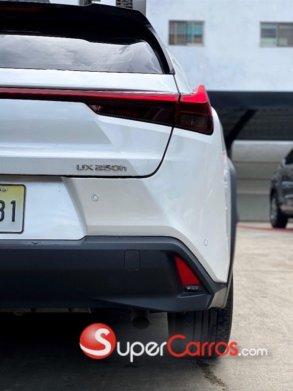 2024 Lexus UX 250 HYBRID — foto 12 / 12