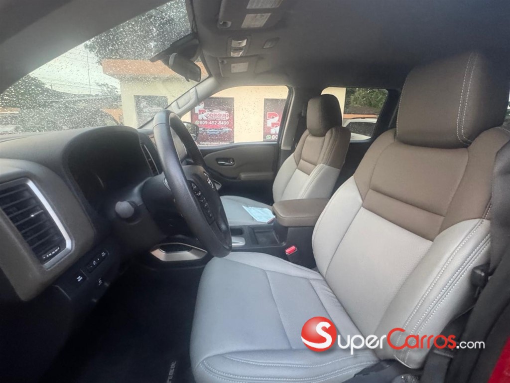 2022 Nissan Frontier SV — foto 11 / 12
